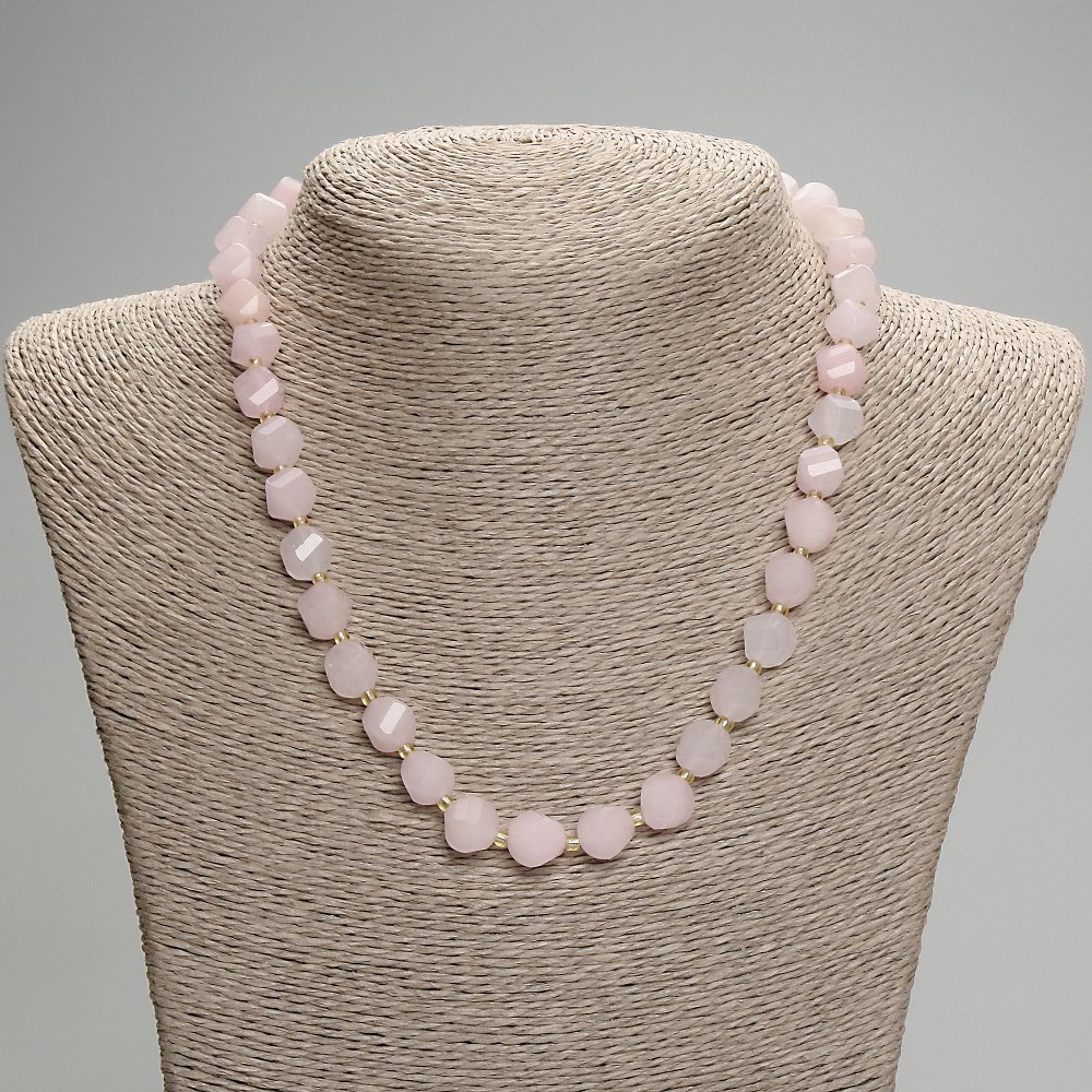 Pink Quartz Necklace with Faceted Diamond-Shaped Beads, About 10×9 mm, Seed Beads 3 cm, Length About 45 cm with Clasp