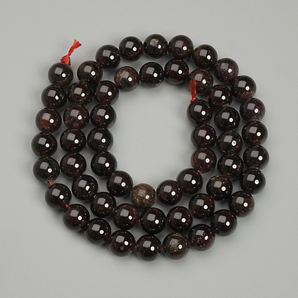 Garnet Beads, Ball-shaped, 7 mm diameter, 38 cm length