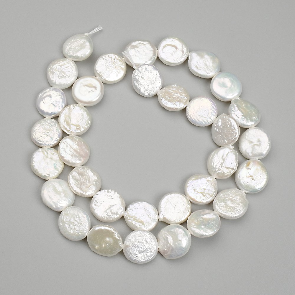 Coin-shaped Baroque Pearls with a gasoline shade, 11–12 mm diameter, 39 cm length