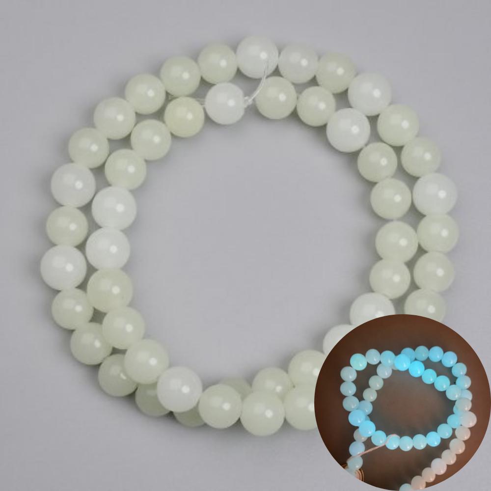 Onyx Beads Turquoise Glow, Smooth Round Bead 8mm, approx. 37 cm on a beading thread