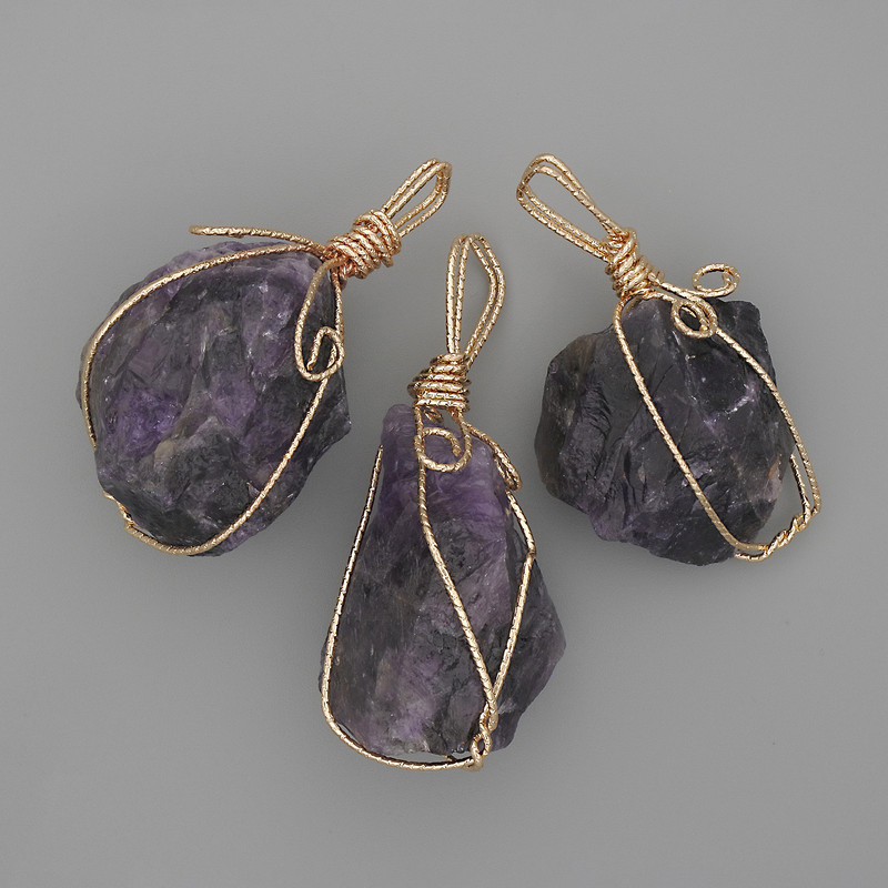 Amethyst Pendant with Untreated Stone in a Gold-Tone Woven Setting, 52×30 mm+