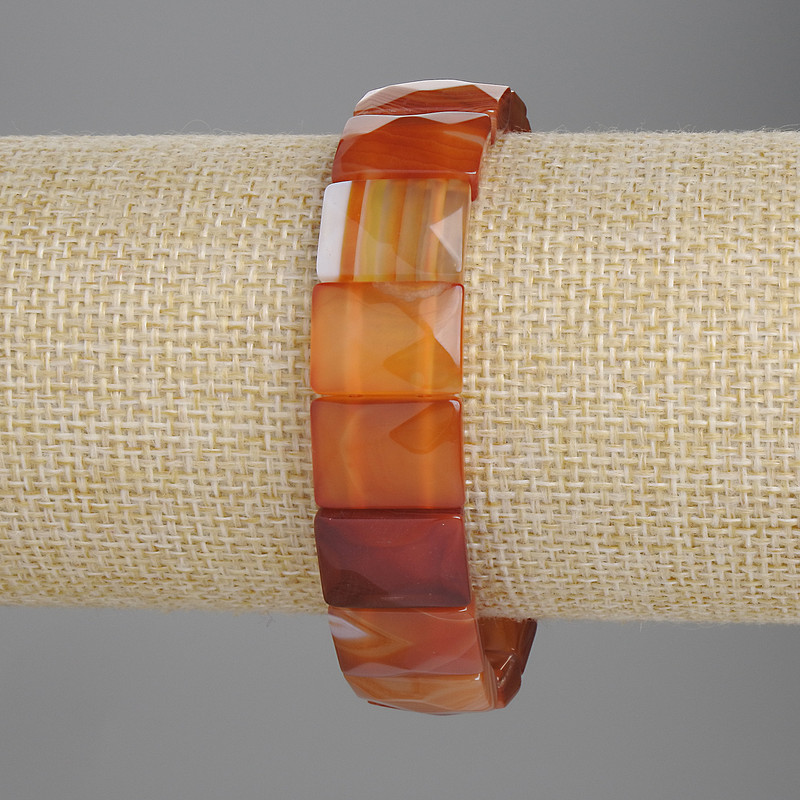 Carnelian bracelet with faceted links 15x11 mm, 18 cm length, stretch