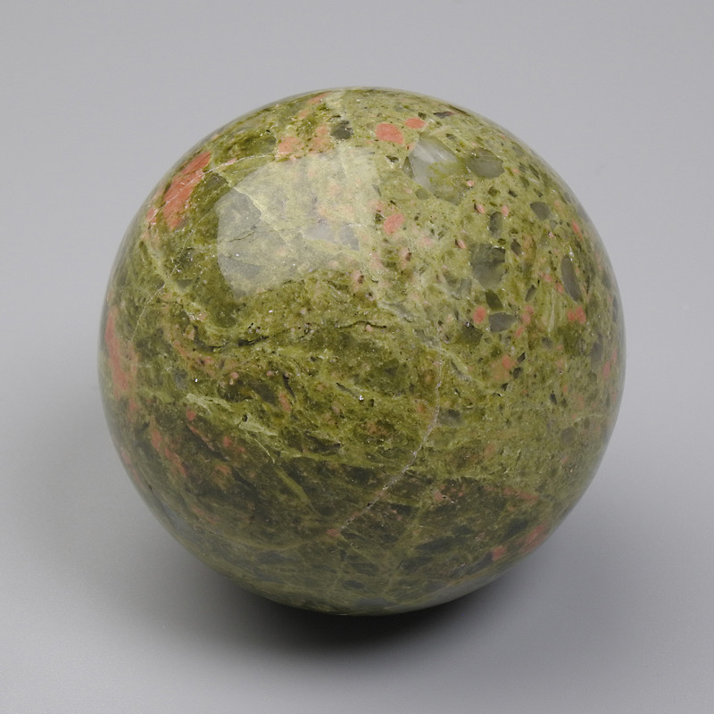 Souvenir sphere of heliotrope jasper, diameter 40mm+