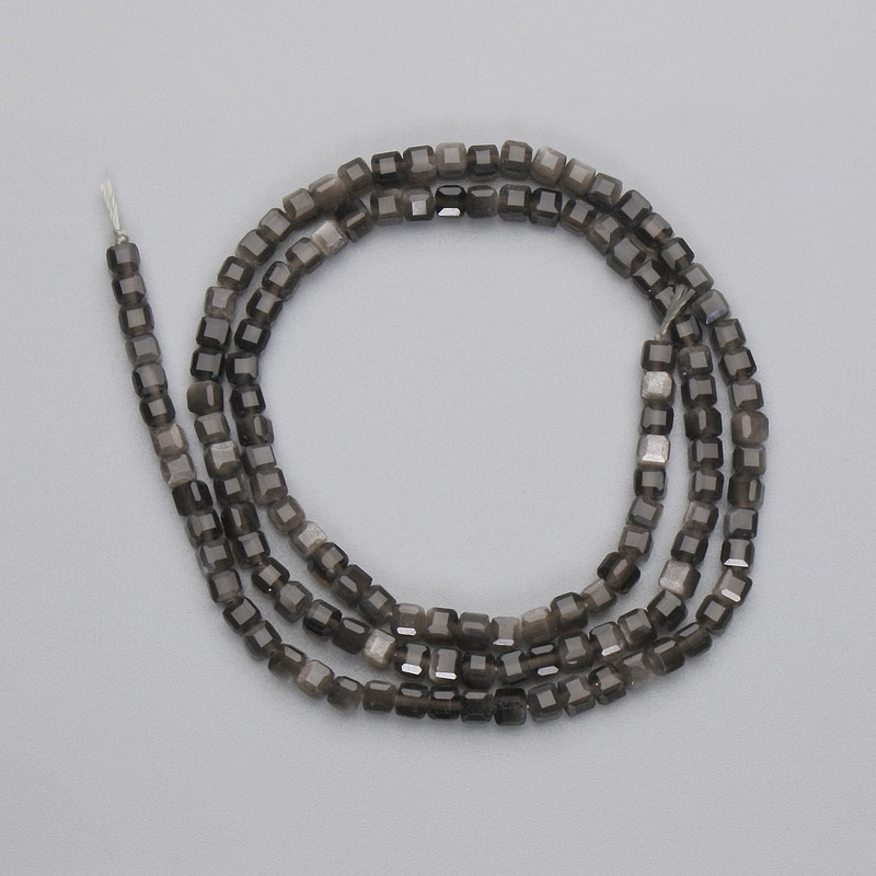 Beads of Silvery Obsidian, Faceted Cube, 3×3 mm ± on thread, length 39 cm+