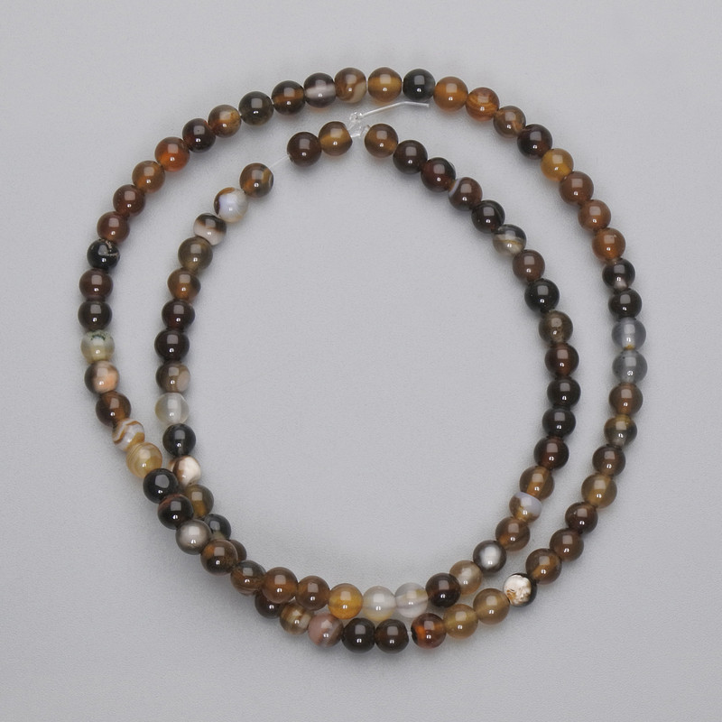 Agate Beads Smooth Round Balls, 4mm Diameter, on Thread, Length 38 cm+