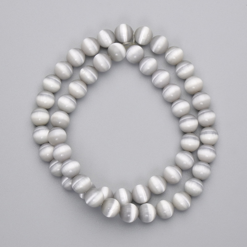 Gray Cat's Eye Beads, Synthetic Stone, Smooth Round Beads, 8 mm Diameter, on Beading Thread, Length approx. 39 cm