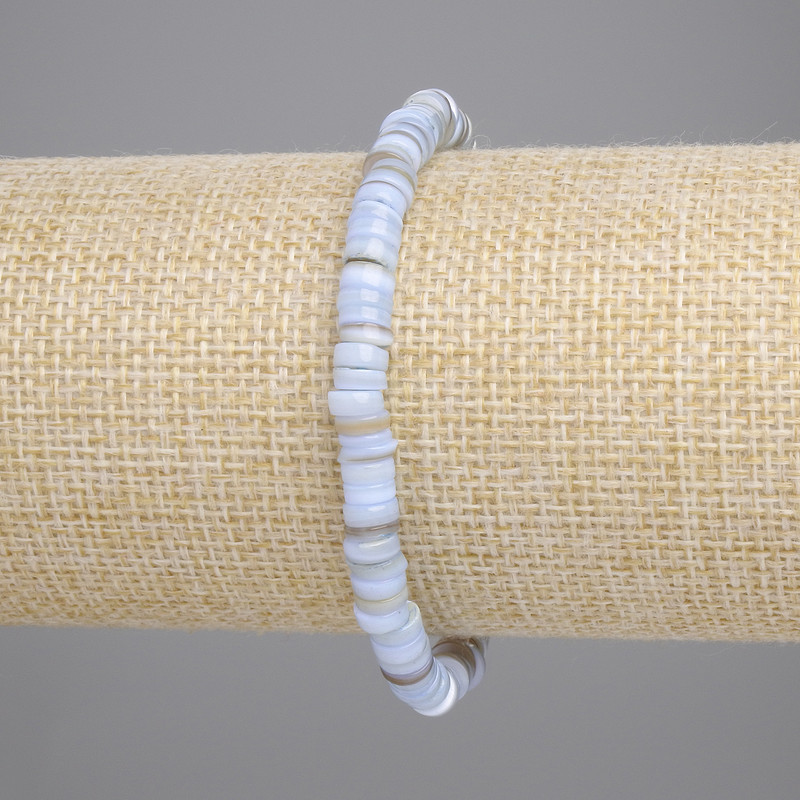 Bracelet with Skafarka shell rondelle beads, 5×2 mm, 18 cm, elastic
