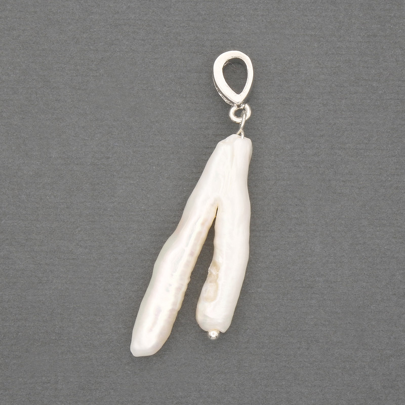 Pendant with baroque pearl, petrol tint, 21-33×15-17 mm, length 40 mm (assorted sizes)