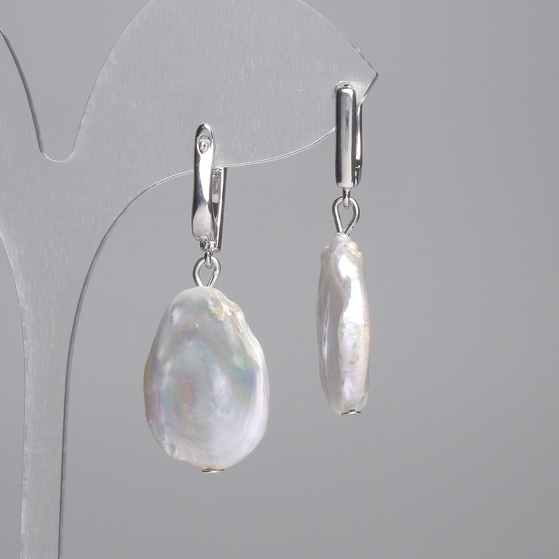 Baroque Pearl Earrings 29 mm, length 40 mm