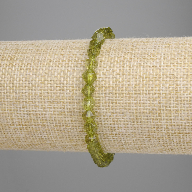 Chrysoprase bracelet with faceted beads, 5x5 mm, 18 cm length, stretch