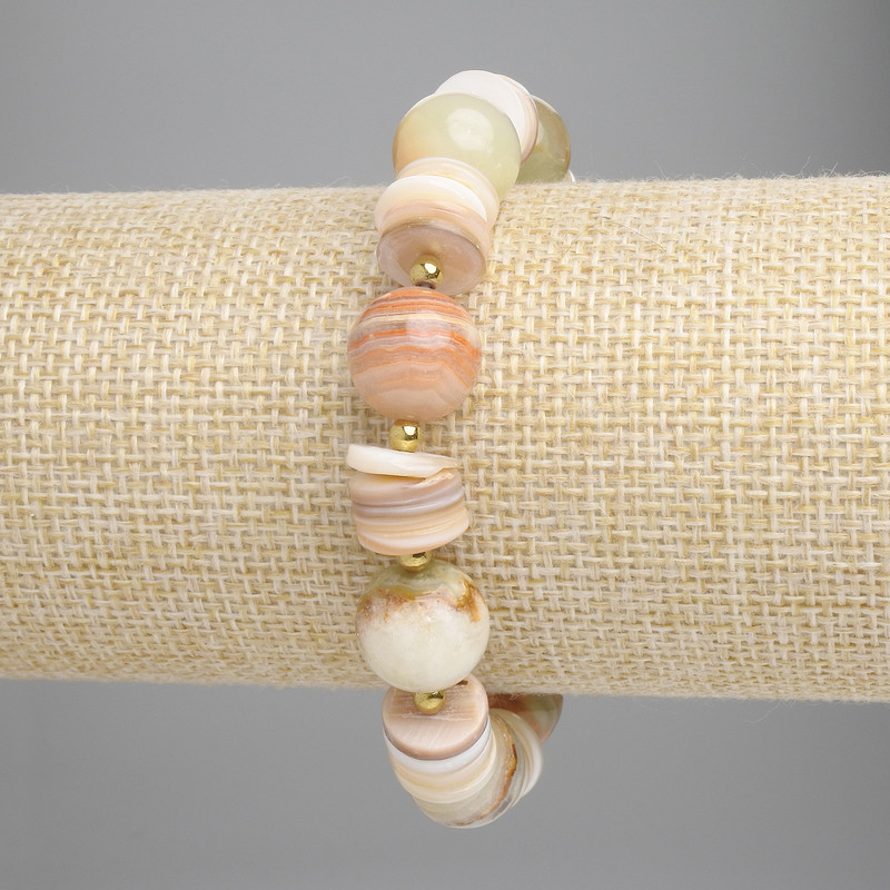 Onyx bracelet with smooth 12mm beads, rondelle spacers 10x2mm, hematite 3mm, length 18cm, stretch