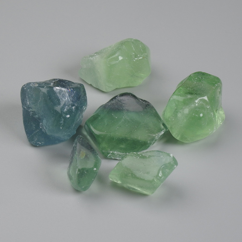 Polished natural fluorite stone, 20-40×14-25×10-20 mm ± (assorted sizes) (Price per 100 g)