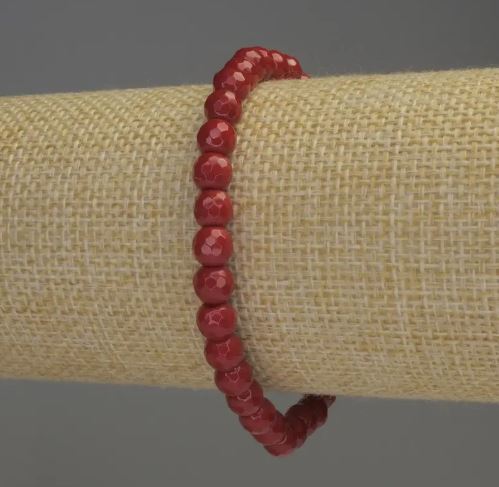 Stretch Coral Bracelet with Faceted Beads, 6 mm Diameter, 18 cm Length