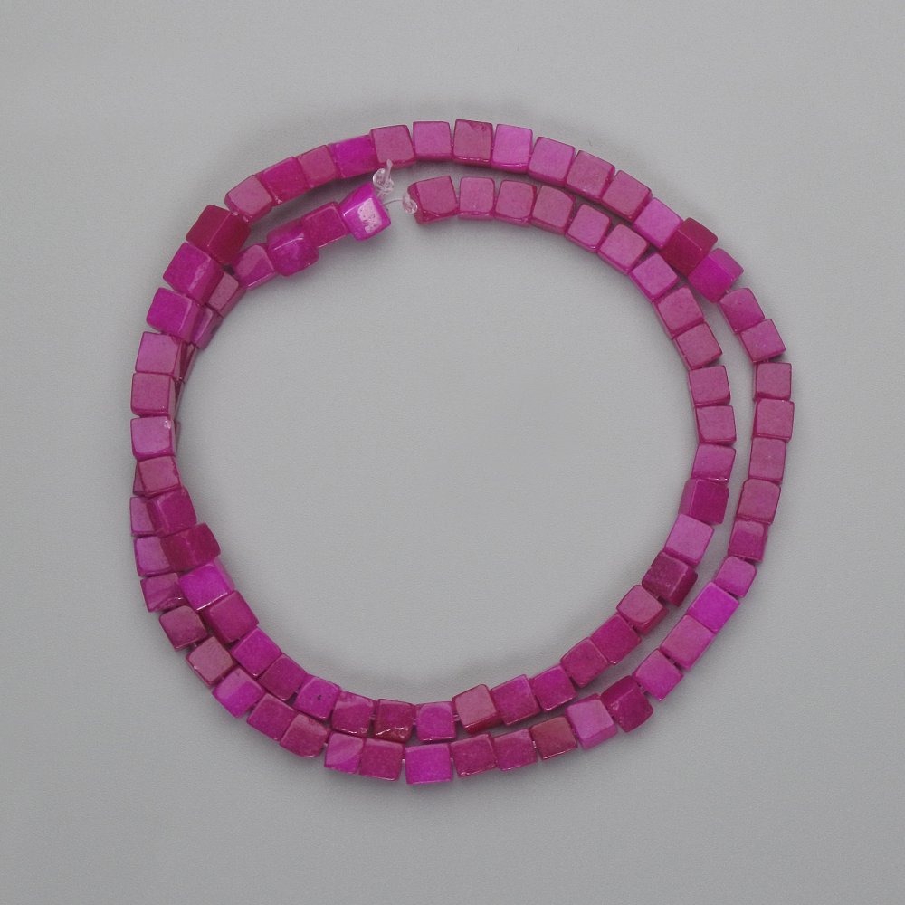 Cube Tourmaline Beads, 4×4 mm, length approx. 39 cm on thread