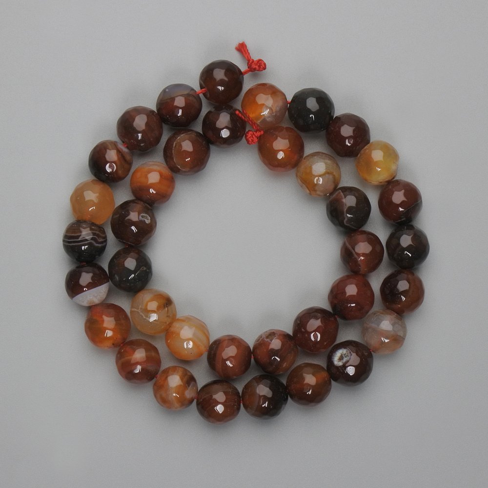 Faceted Agate Beads, Round, 10 mm diameter, 36 cm length on thread