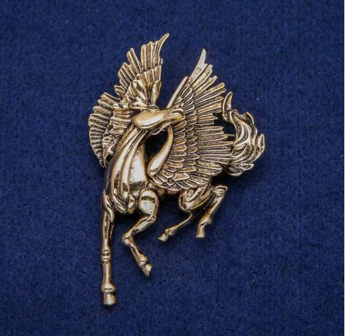 Pegasus Brooch 45x70 mm, golden metal