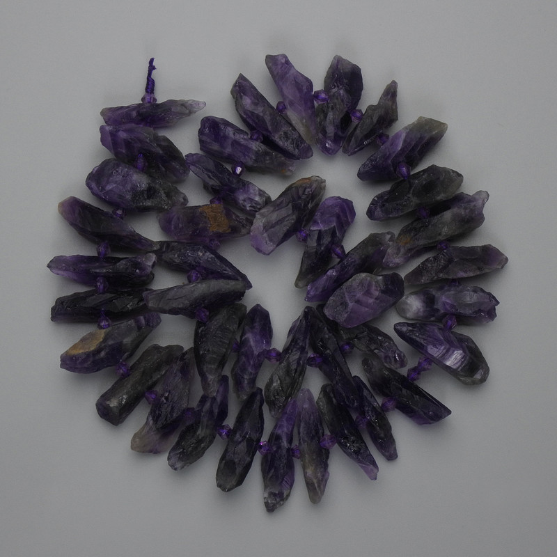 Amethyst beads, natural rough stone, 23–28×9–12 mm ±, seed beads 3 mm ±, length 40 cm ± on thread