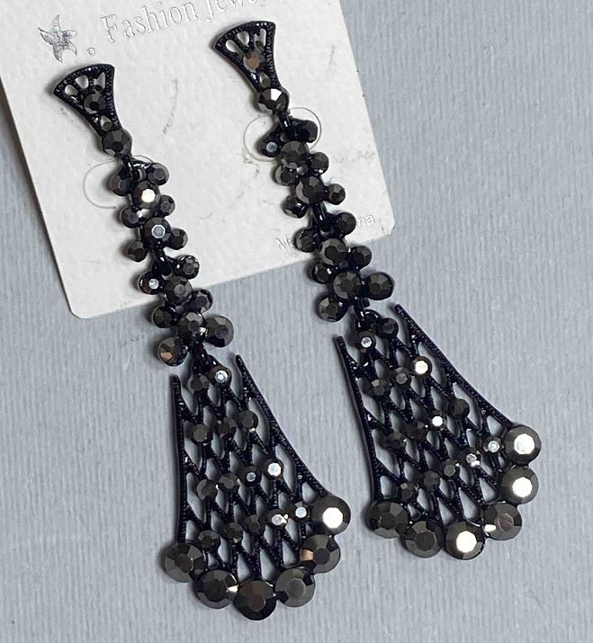 Long evening earrings, 8 cm long