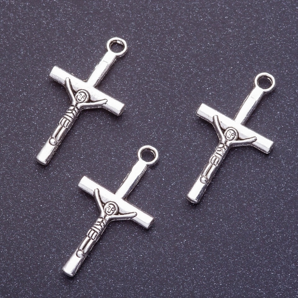 Crucifix pendant hardware, length 28 mm, diameter 1–1.5 mm, silver color finish, 20 g, plus/minus 19 pcs