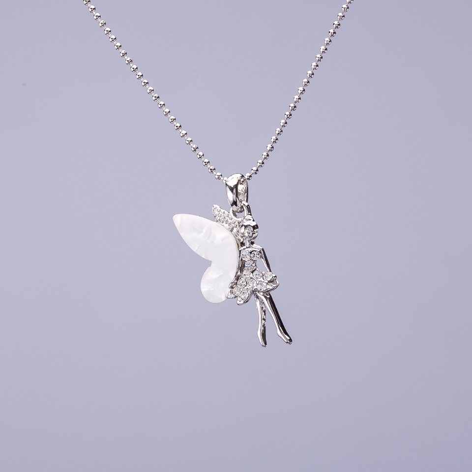 Pendant 'Elfina' on a token chain, white mother-of-pearl, diameter 20x10 mm, length 50 cm, gray metal