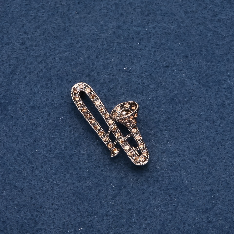 Musical Brooch 'Trumpet' 38x20 mm, metal color 'gold'