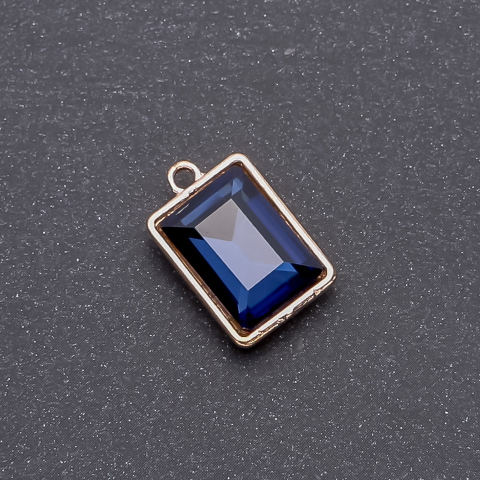Blue Crystal Pendant 17x12x19 mm