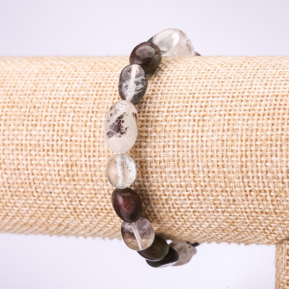 Faceted Moss Agate Bracelet, Natural Stone, 9mm Beads on Elastic, 18 cm Circumference
