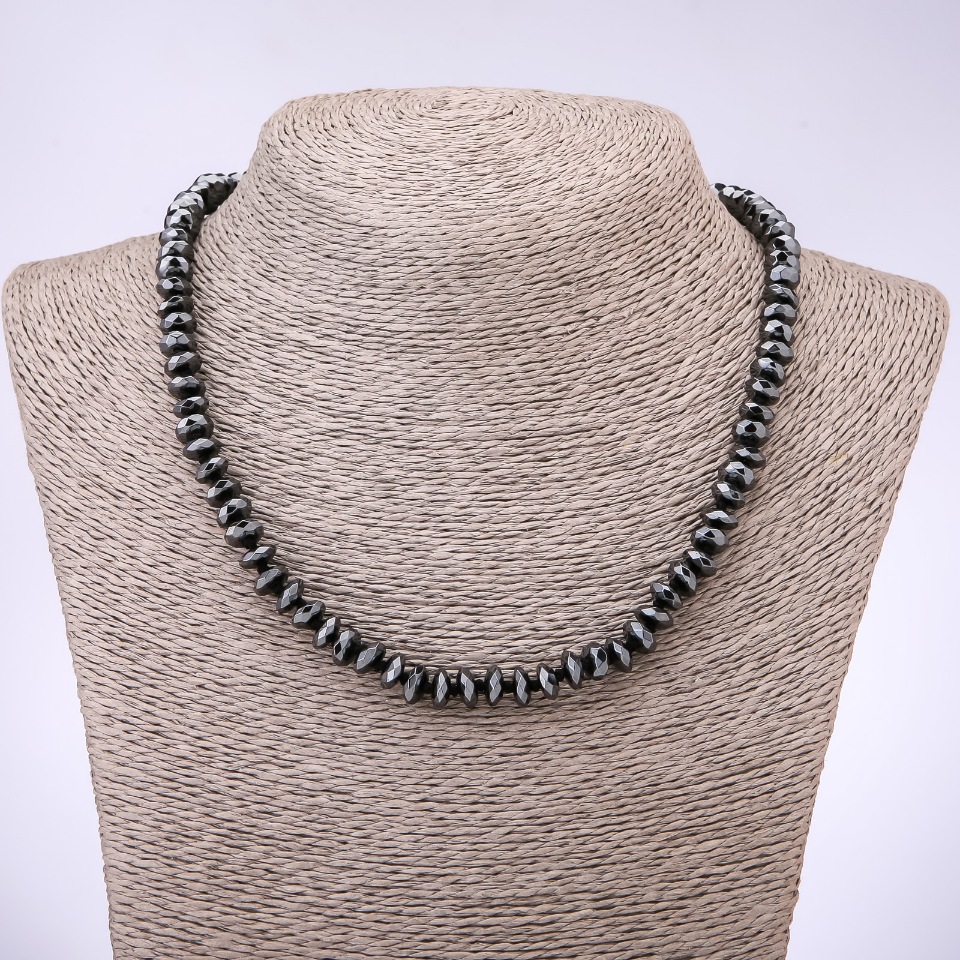 Faceted hematite rondelle necklace, 8x3.5 mm diameter, 45 cm length