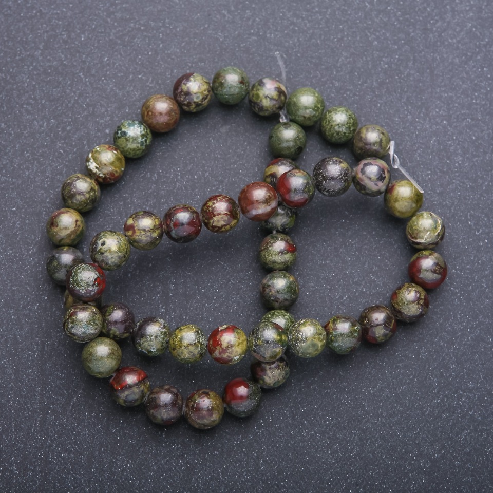 Beads of natural stone Dragon's Blood Jasper, smooth round beads, diameter 8 mm, thread length about 38 cm