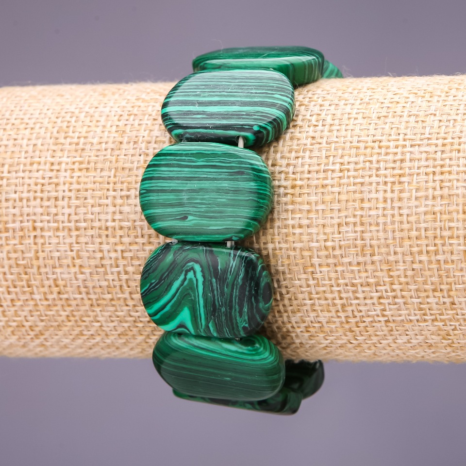 Malachite bracelet (pressed) link 25×17 mm, length 18 cm on elastic