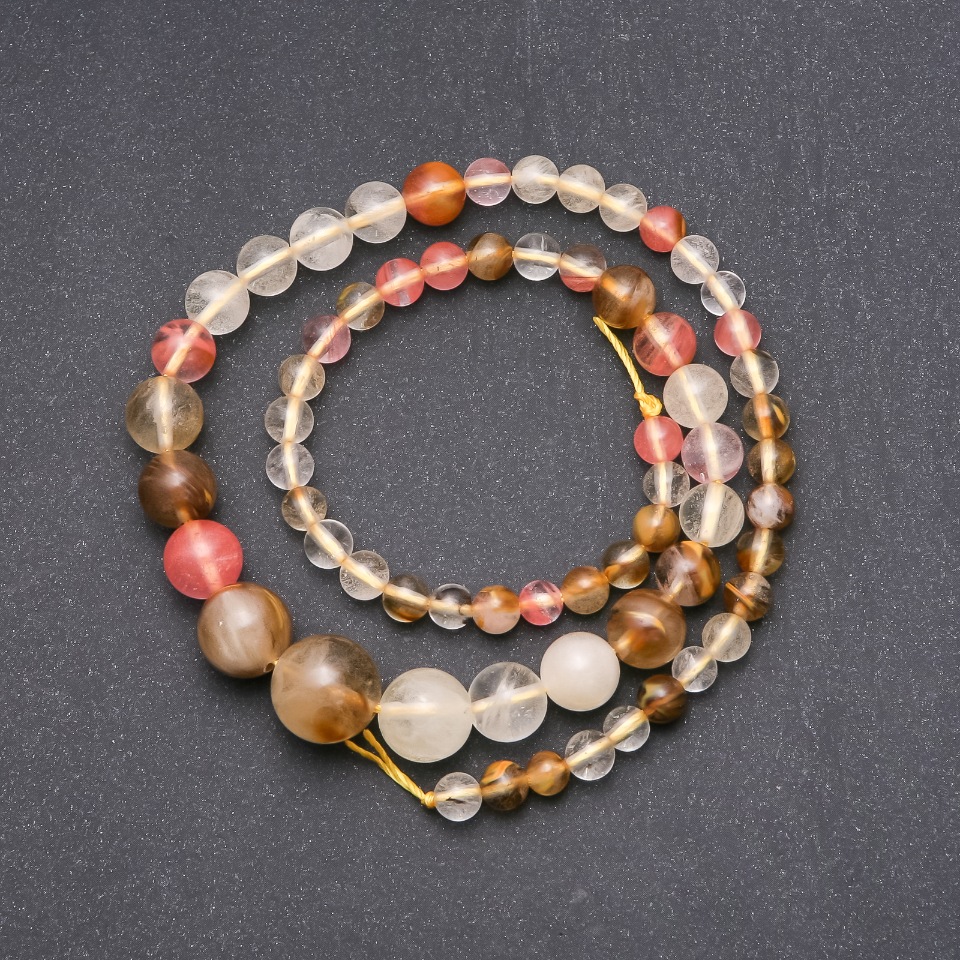 Chalcedony Beads – Artificial Strand, Smooth Graduated Beads, 6–14 mm Diameter, 44 cm Length