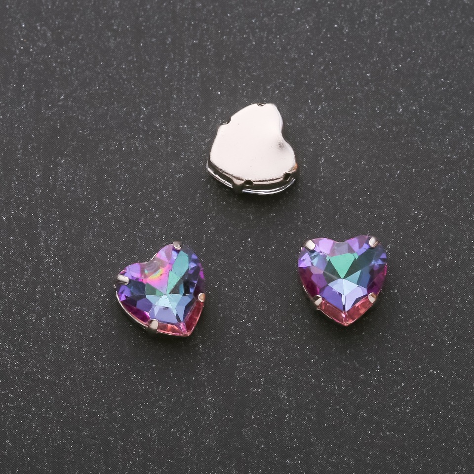 Price per pack / 10 pcs. Sewn-in crystal on pin Heart 12mm Green-Raspberry