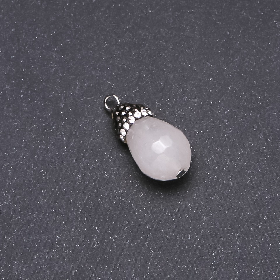 Acorn Quartz Pendant 13x26(±)mm