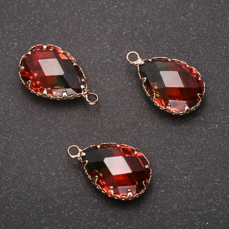 Pendant 'Drop' Green-Red Color, Gold-Tone Setting 13×21mm