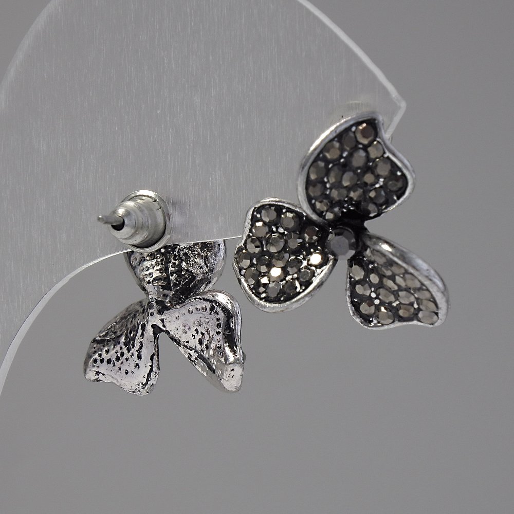 Stud Earrings "Trefoil", dark rhinestones, silver-tone metal, 20mm