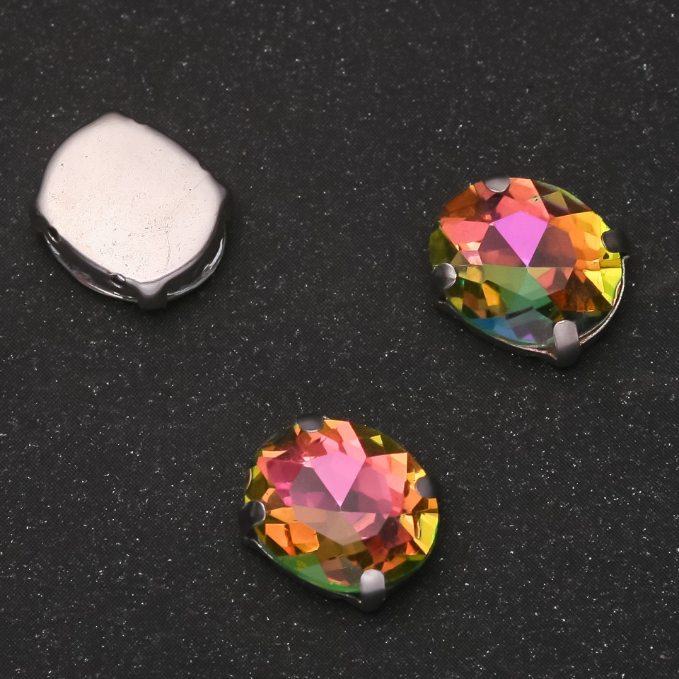 Price per pack / 10 pcs. Sew-on crystal in a cap Oval 10x12 mm Pink-Green