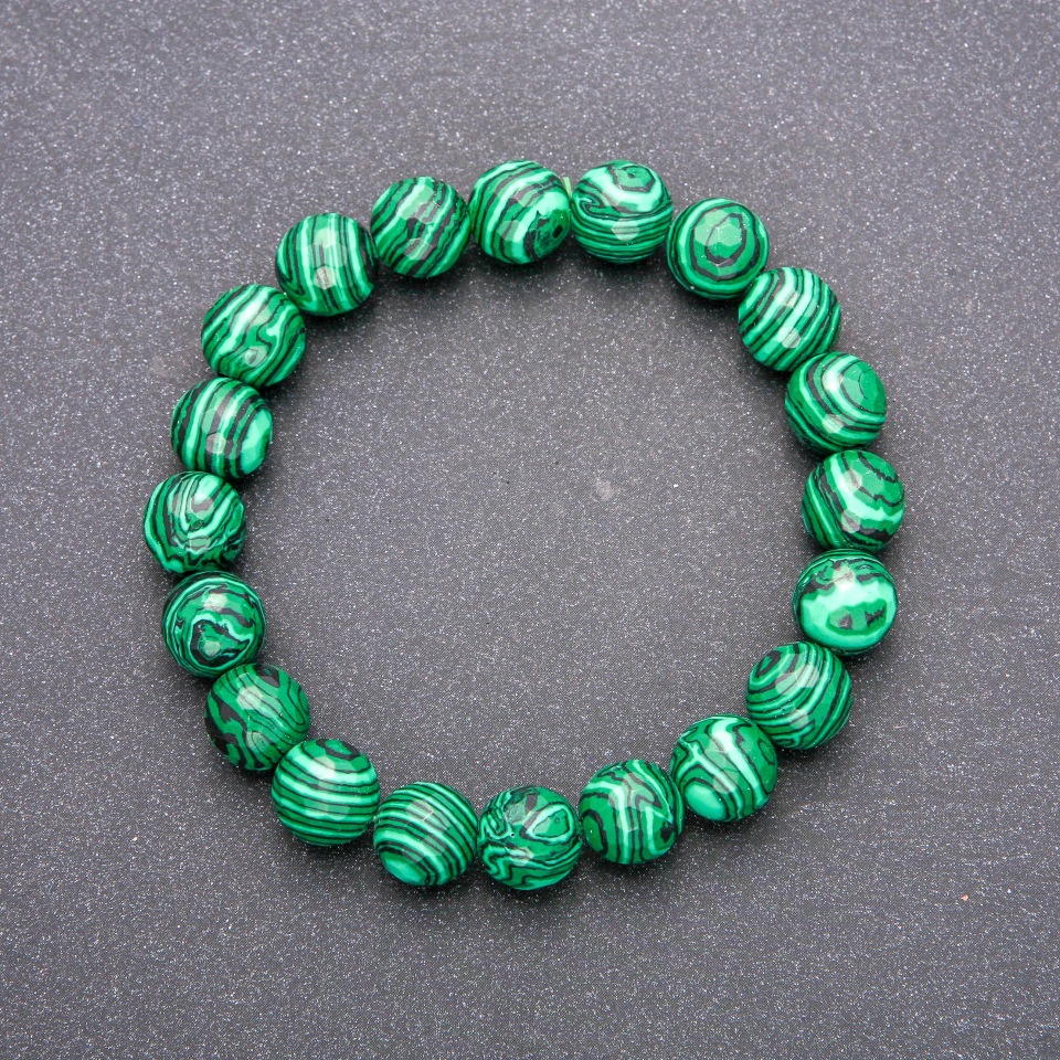 Malachite bracelet with faceted beads, 10 mm diameter, 18 cm length on elastic