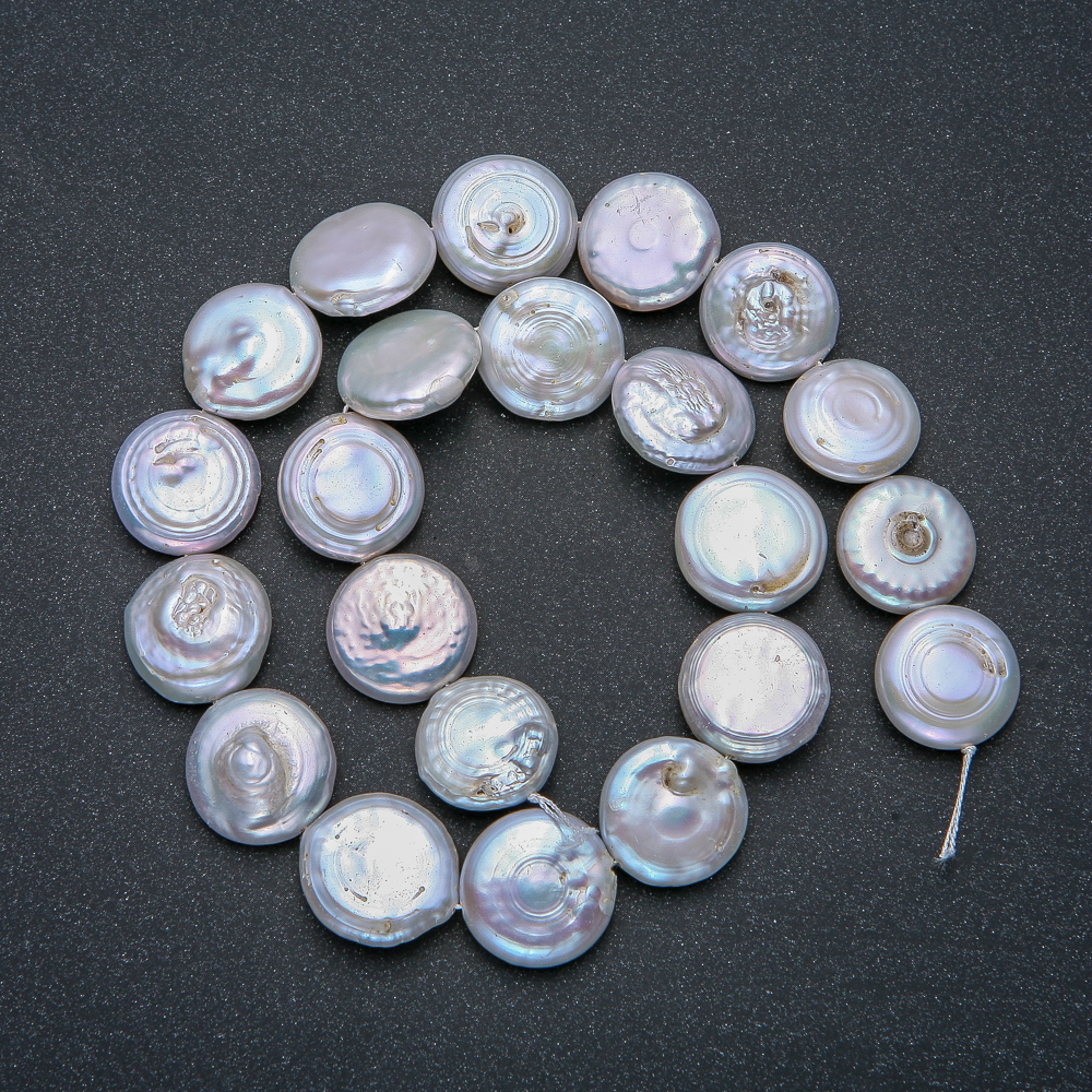 Baroque Pearl Thread, 17 mm diameter, 39 cm length +/- with petrol iridescence