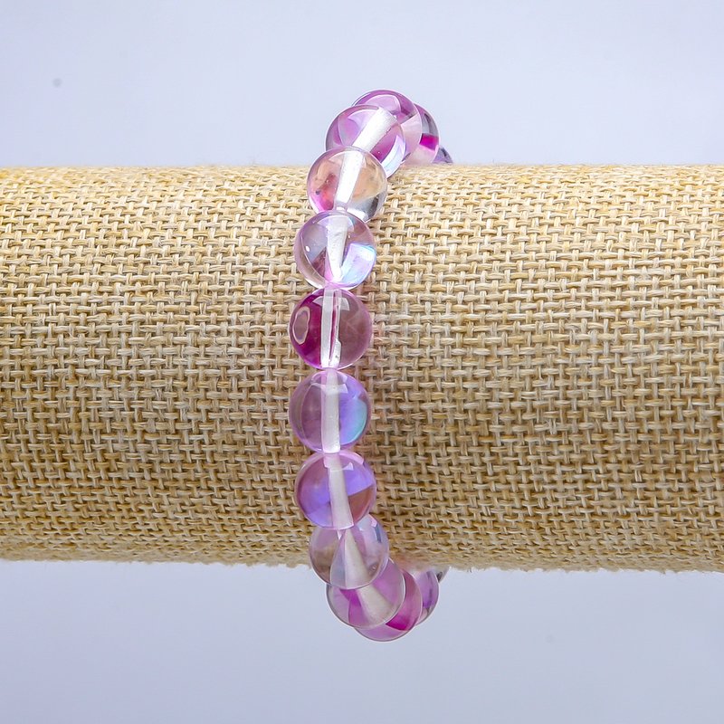 Bracelet with purple opal glass on elastic, smooth beads, diameter 10 mm, length 18 cm