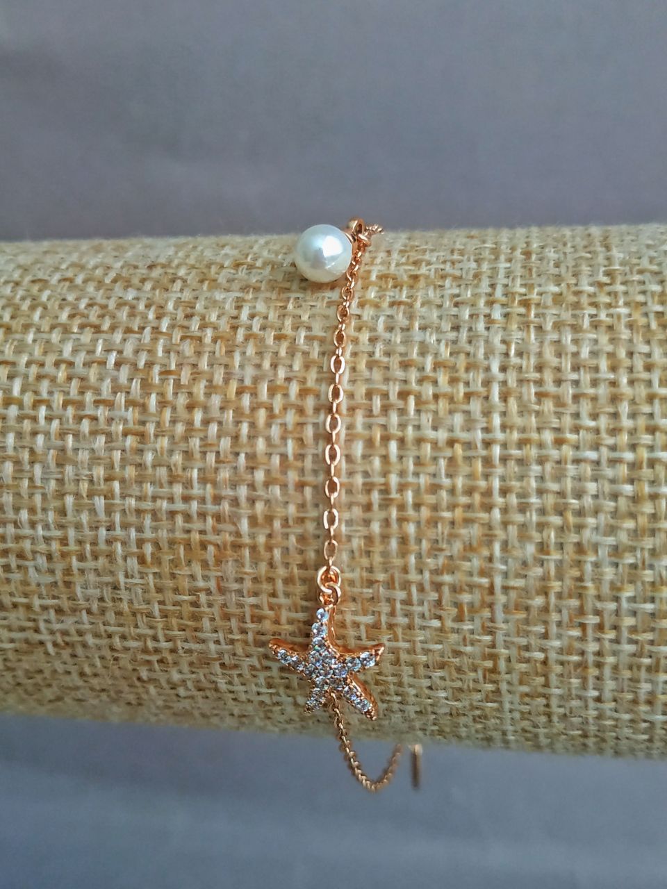 Xuping Bracelet with 18K Gold Plating, White Crystals and Bead, Length 17-20 cm, Thickness 1.2 mm +