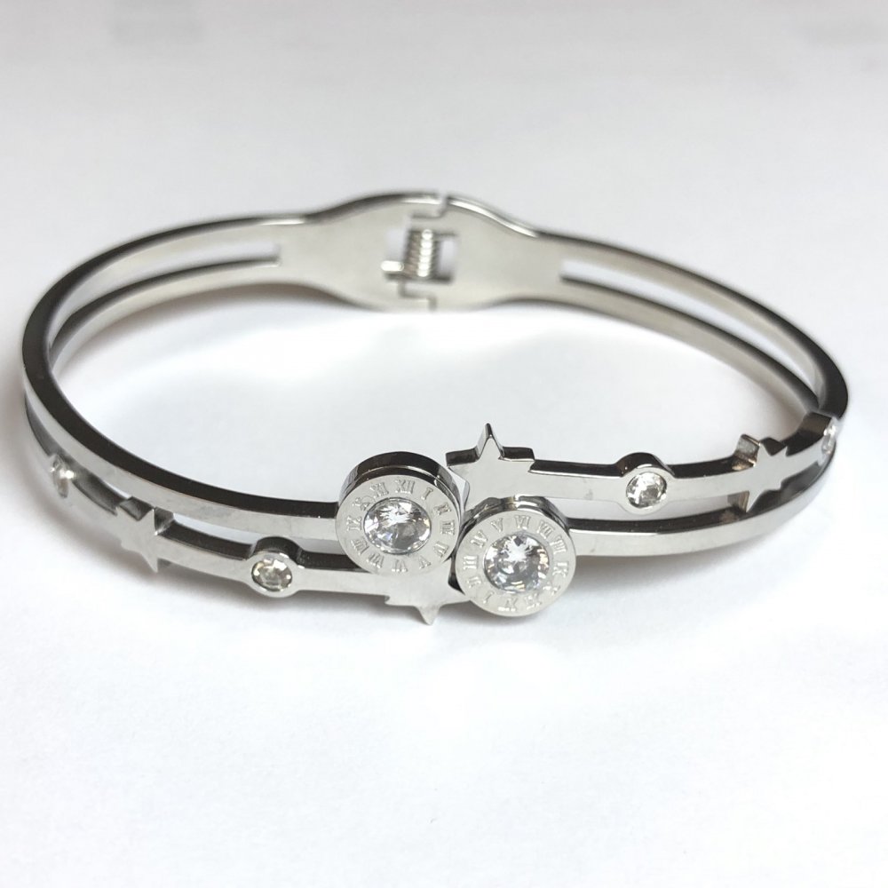 Xuping Rhodium Bracelet, thickness 5.5 mm + -, diameter 63x54 mm +