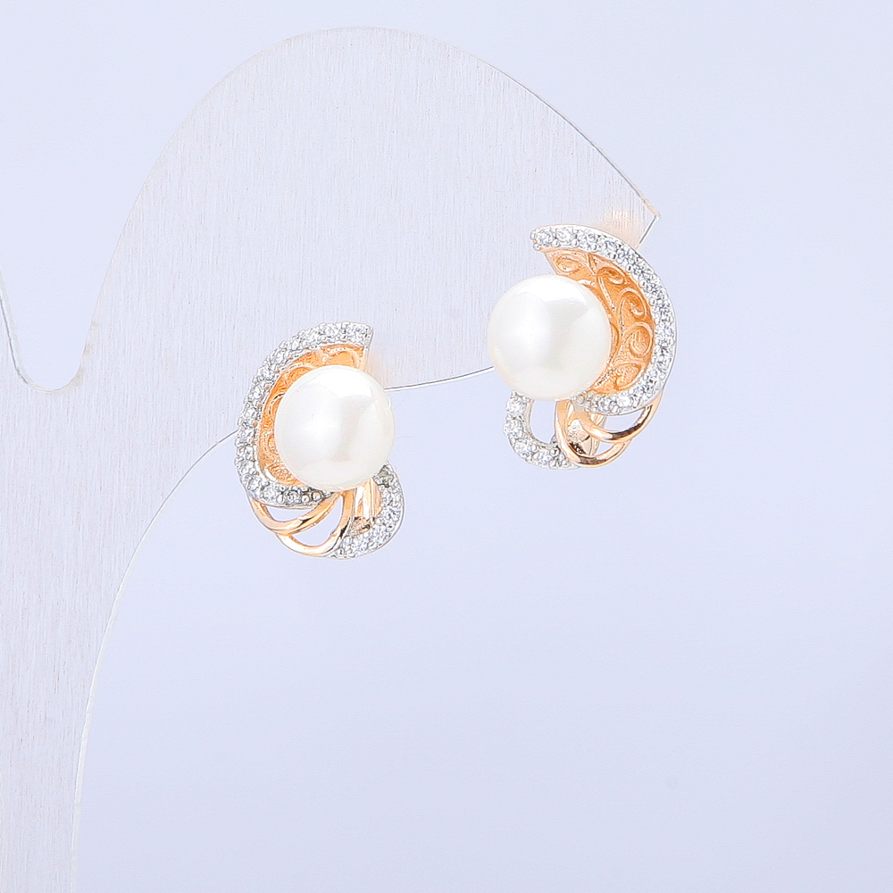 Xuping Earrings 18K Gold Plating with White Crystals and Majorca Pearls, 15x11 mm +