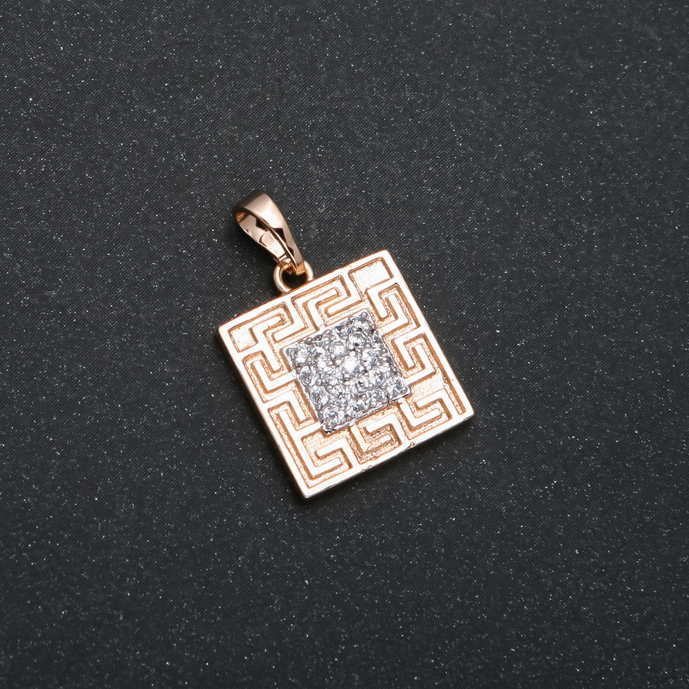 Xuping Pendant with 18K Gold Plating and White Crystals, 23×15 mm diameter +