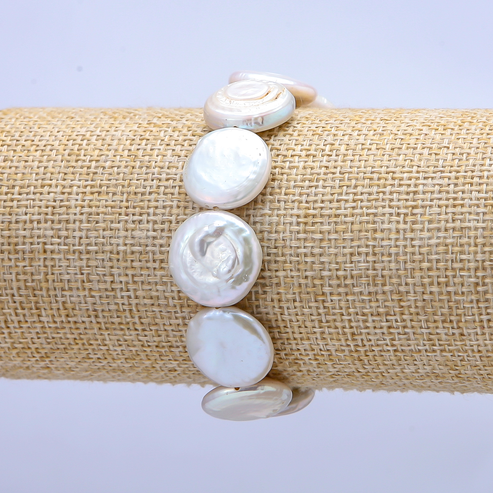 Elastic bracelet with baroque pearls, diameter 17 mm, length 18 cm +
