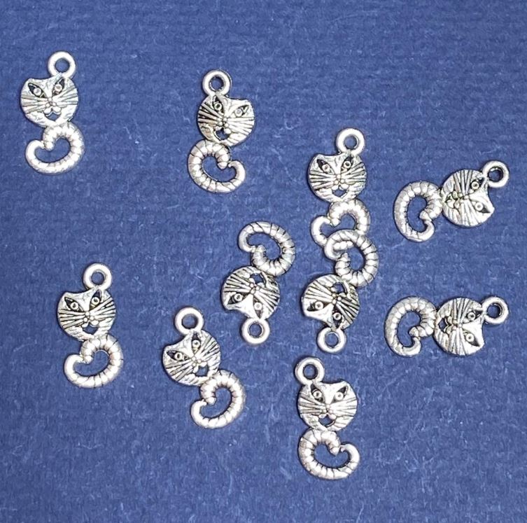 Pendant findings 'Cat on a Pretzel' metal color 'Silver' pack 20 g ± 28 pcs