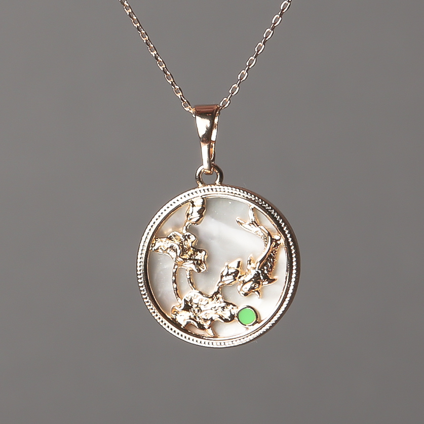 Xuping Chain with 18K Gold Plating, Pearl Pendant, Green Enamel 15mm + -, thickness 0.5mm + -, length 48cm +