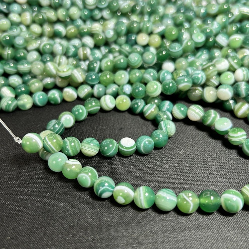 Agate Beads on Thread, Smooth Round Bead, 8 mm Diameter (±), 38 cm Length