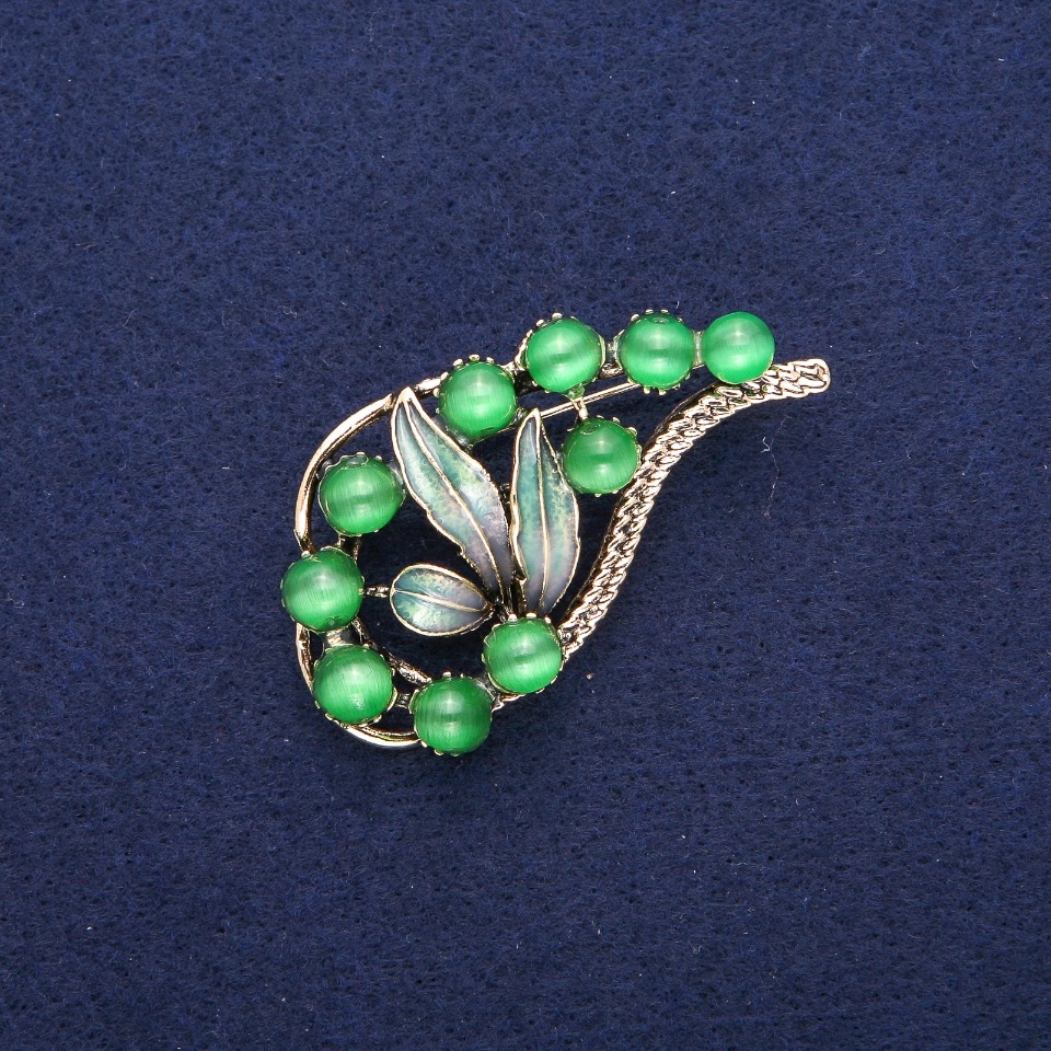 Twig Brooch with Green Cat's Eye and Enamel, Gold-Toned Metal 28x52mm
