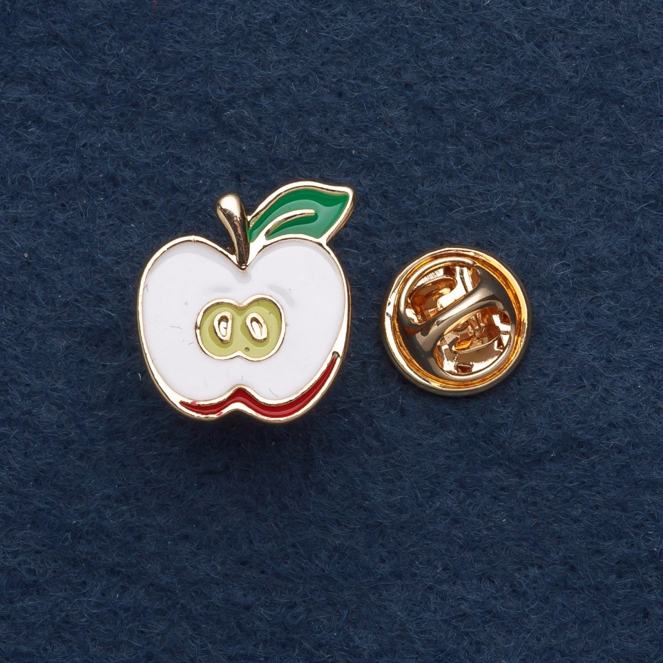 Apple Brooch with Twist Clasp, 1.5 x 2 cm, Yellow Metal