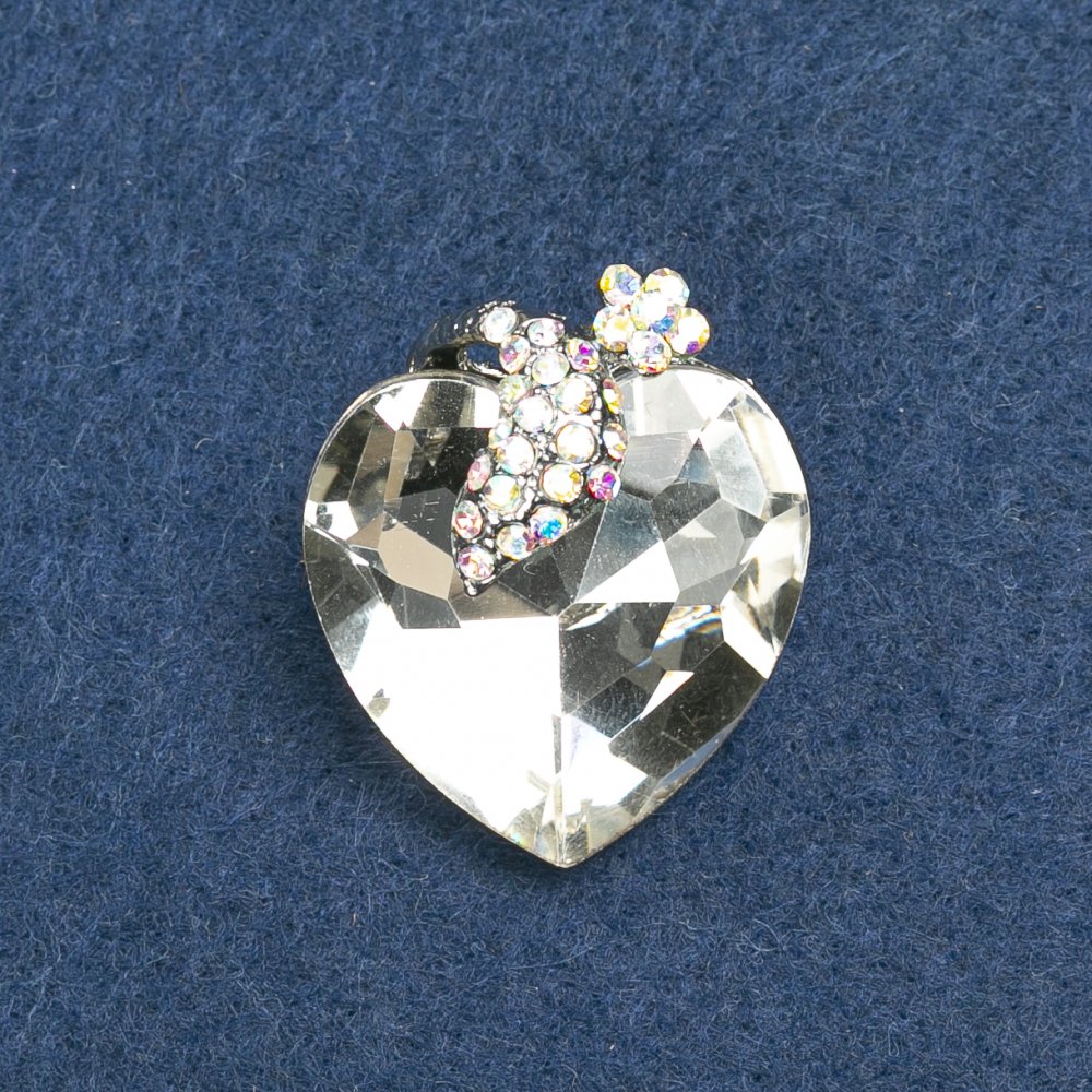 Brooch 'Heart' silver-toned metal, white crystal and gasoline rhinestones 32×27 mm +